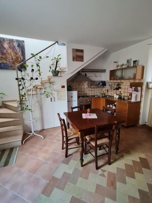 Scrigno Del Borgo-Intero Alloggio Montelupone エクステリア 写真